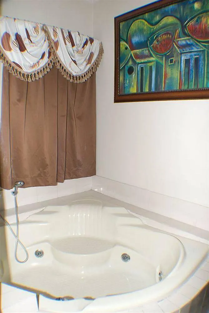 Hotel Luis V סנטו דומינגו 3*,  הרפובליקה הדומיניקנית